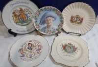 5 Vintage Plates Celebrating the Royal Family Queen Elizabeth ll Silver Jubilee Plate is 10" Across No chips or cracks