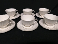6 Vintage ROYAL DOULTON Teacups & Saucers - Adrian Pattern