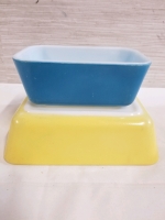 Pair of pyrex refrigerator dishes