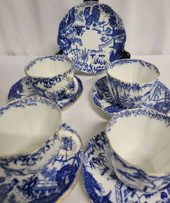 Vintage Royal Crown Derby 6 Cups & 6 Saucer Set, All Ring True Mikado Pattern