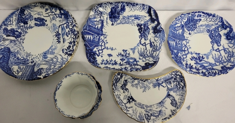 Vintage Royal Crown Derby, Crescent Salad Plate, 2 Dinner Plates, 2 Cake Plates, 1 Round Cake Plate & Tea Waste Bowl With Spill Dish
