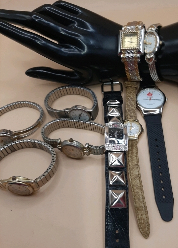 Vintage Watch Lot Unable to Test
