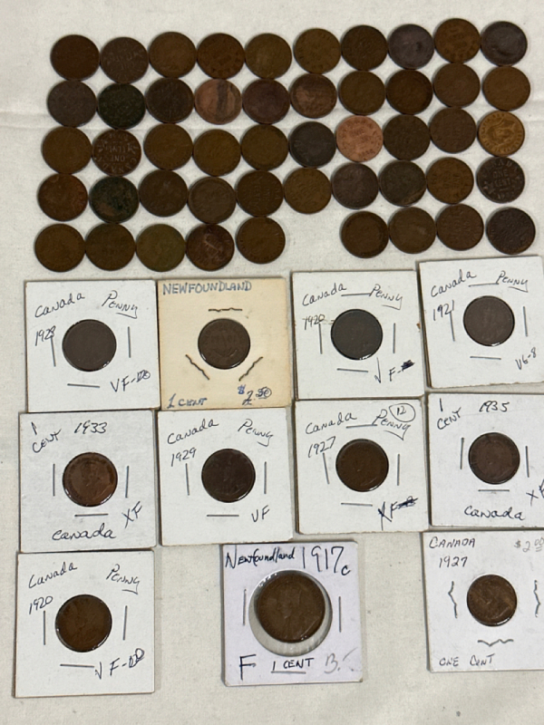 50 1920&rsquo;s & 1930&rsquo;s Canadian Pennies King George 11 in Cardboard Coin Flips
