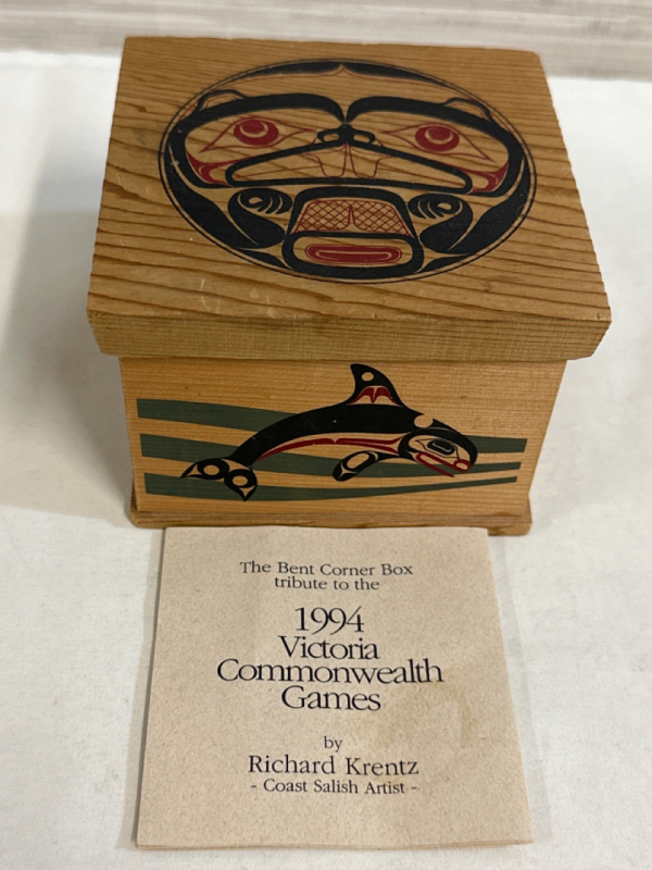 Vintage Richard Krentz Cedar The Bent Corner Box Tribute To The 1994 Victoria Commonwealth Games 4&rdquo; x 4&rdquo; x 3&rdquo; Cedar Trinket Box