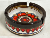 Vintage Haas Brothers Handarbeit Royal Hearts Pottery Ashtray 4.5&rdquo;(DIA) 1.5&rdquo;(H) Good Condition