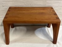 Vintage Hand Crafted Wood Dove Tail Stool \ Plant Stand Jordan Station Ontario Canada Nice Well Built 13&rdquo; x 9&rdquo; x 7&rdquo;