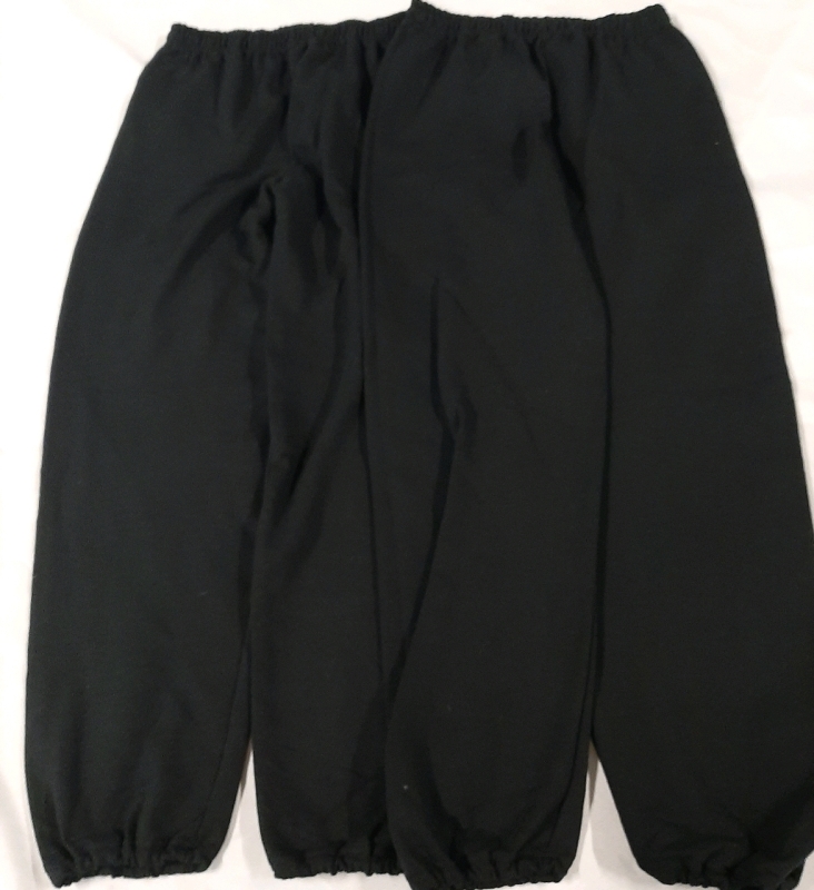 New 2 Pair of Gilden Heavy Blend Sweatpants Size Small