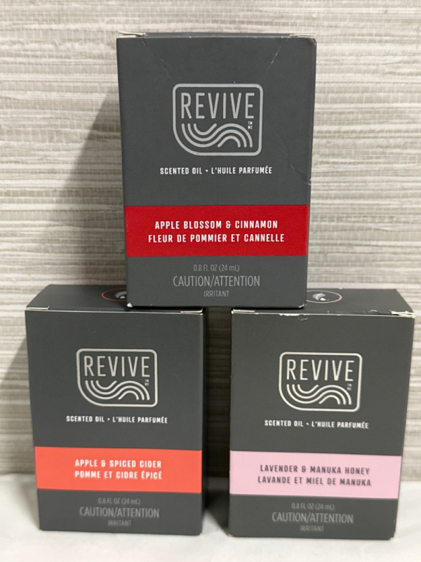 New 3 Revive Scented Oil Apple Blossom & Cinnamon Apple & Spiced Cider Lavender & Manuka Honey