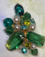 KRAMER Vintage Austria Green Crystal Rhinestone Lava Bead Brooch Signed