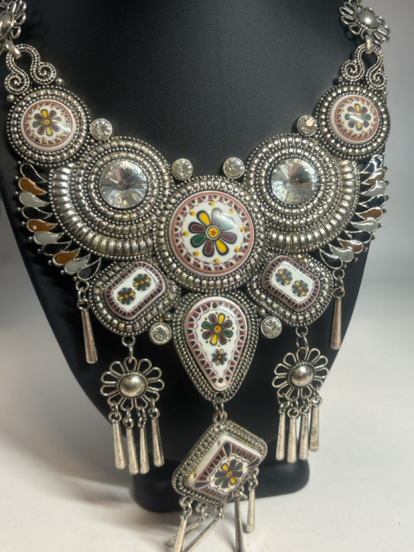 Modern Large Bib Statement Necklace