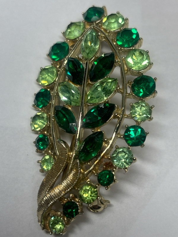 Vintage Uranium Emerald and Light green Brooch
