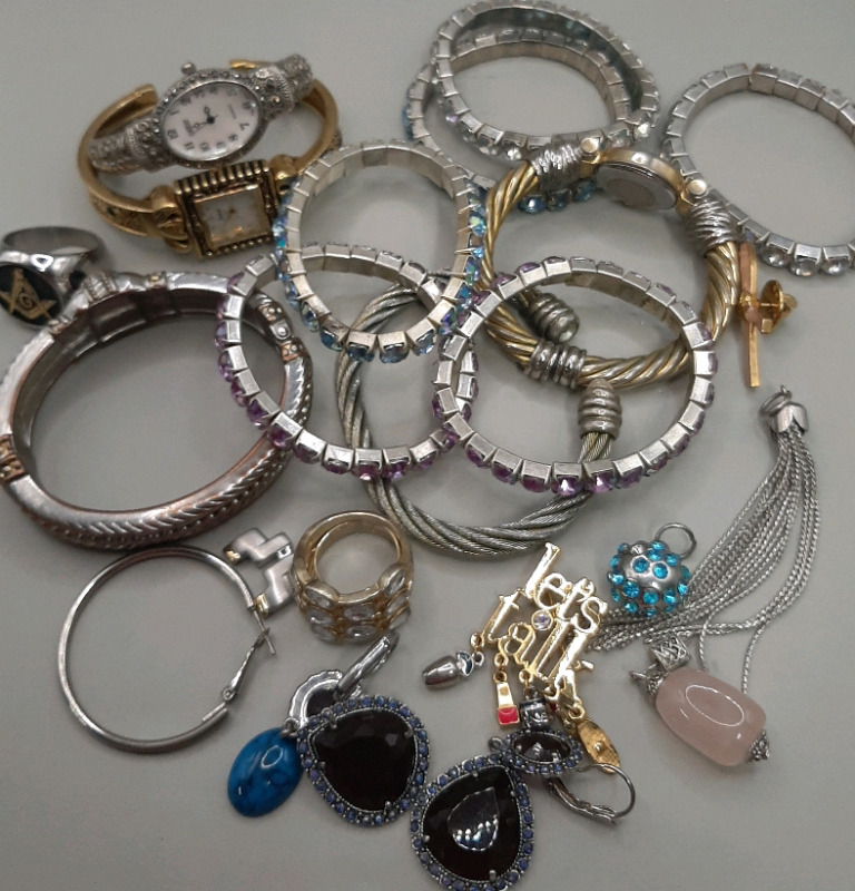 Vintage Assorted Jewellery Lot