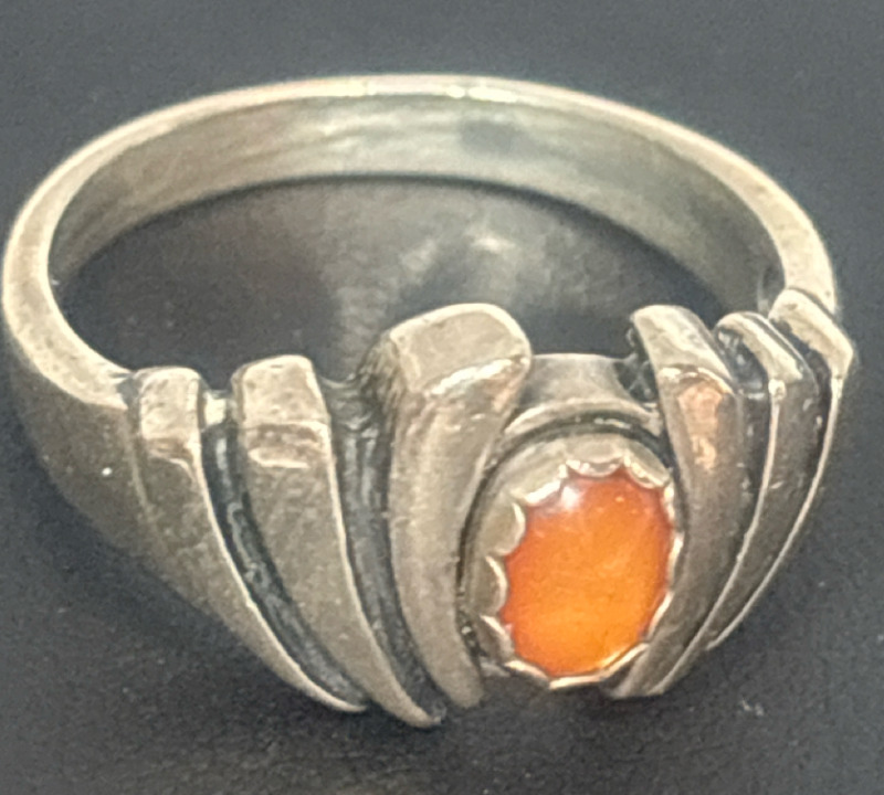 Sterling Designed Amber Ring Dog Tooth Claw setting Amber stone. Stamped Signed