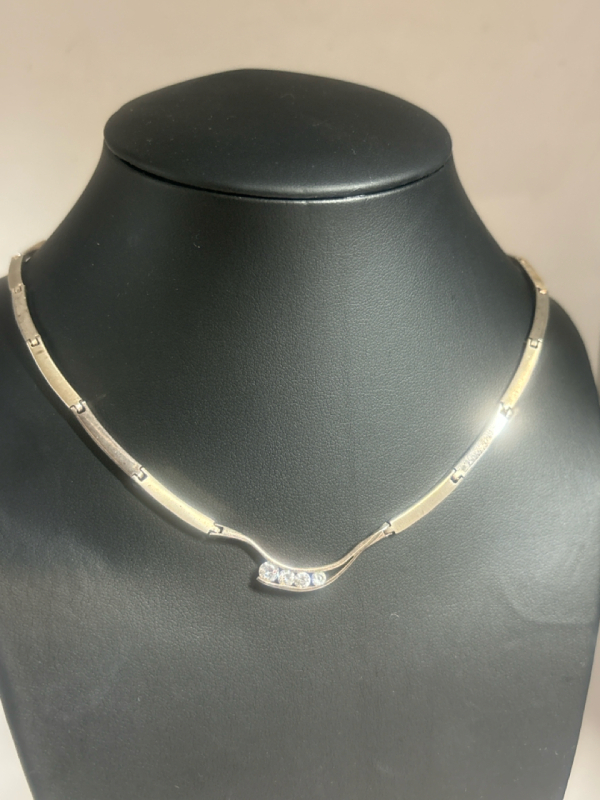 925 Sterling stamped Neckace DKR with Clear Stones