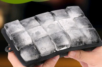 4 New Silicone Square Ice Cube Trays With 15 Cubes Each (7" x 4")