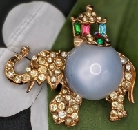 Vintage Gold Tone + Glass Moonstone Jelly Belly Rhinestone Lucky Elephant with Howdah Brooch | 1.75" x 1.5"