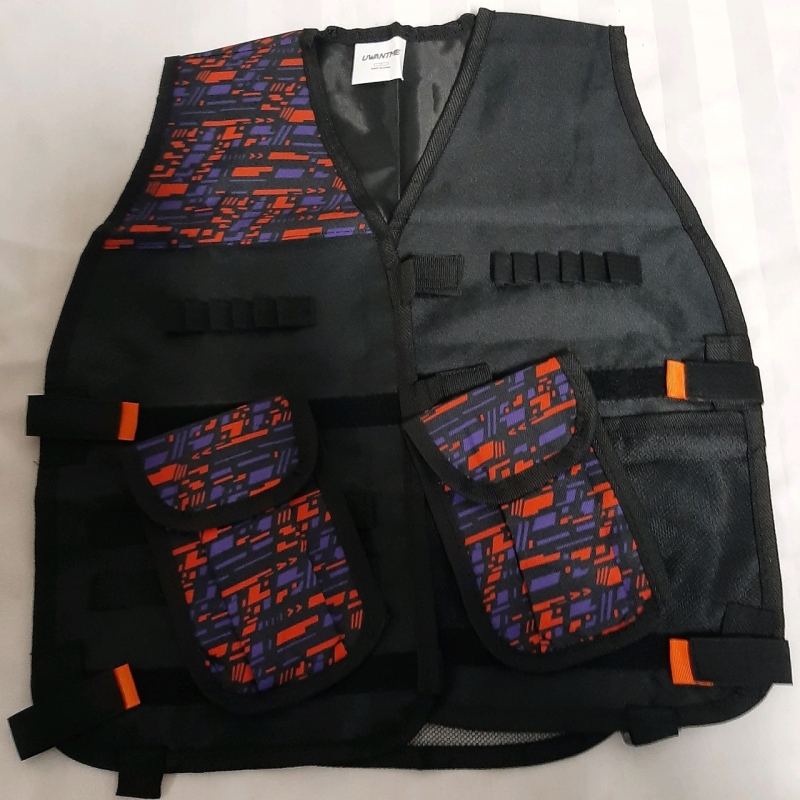 New Child's Nerf Tactical Vest, Velcro Closures to Adjust Fit & Two Pouches to Hold Other Gear