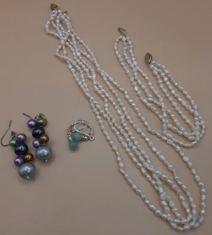 Vintage Faux Freshwater Pearl Necklace & Bracelet, 2 Pair of Earrings