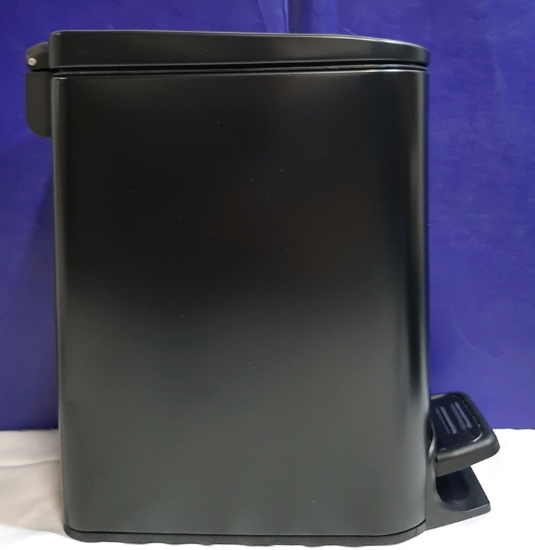 New Metal Trash Can 12" X 9" X 5.5"