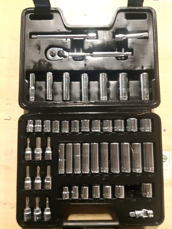 Mastercraft Socket Set With Socket & 2 Socket Extensions From 3" - 6" * Missing ¾" Socket *