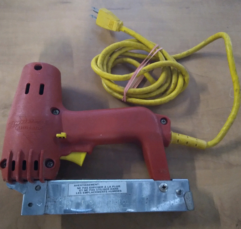 Arrow Electromatic Electric Staple Gun Model ET-50 power working