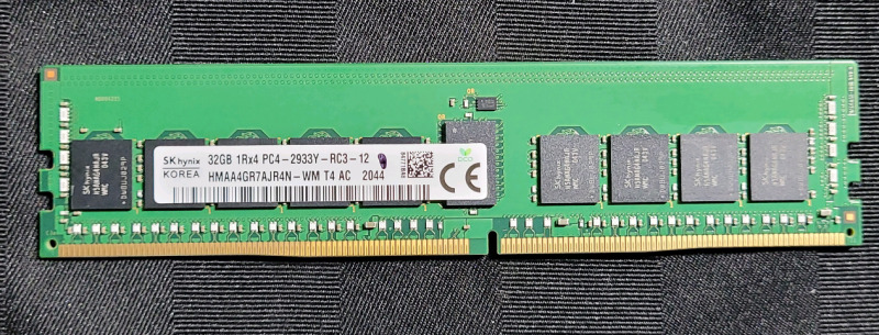 SK Hynix 32GB Desktop Computer Memory Stick