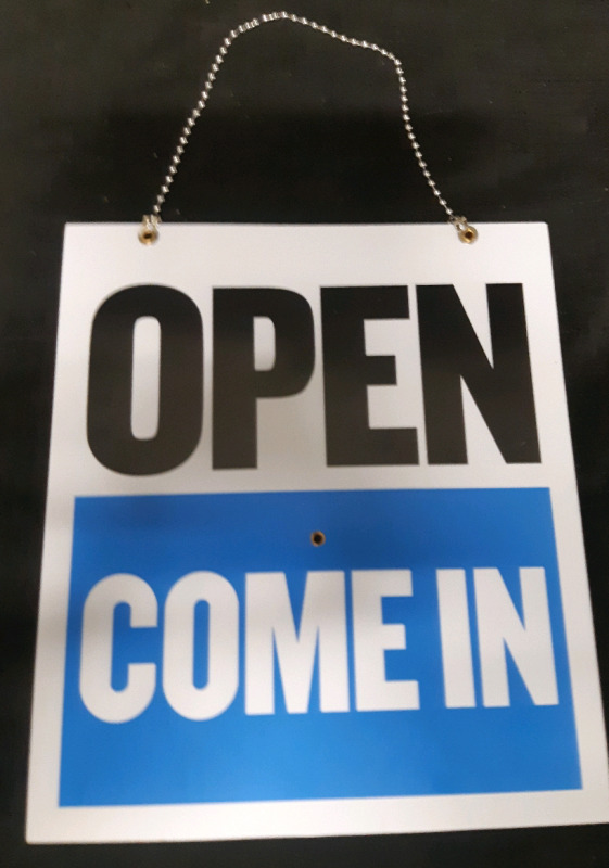 New Hanging Plastic " Open Come In " Reversable Wall Sign With " Will Return " and Adjustable Clock Hands ( 7.5" x 8.5" )