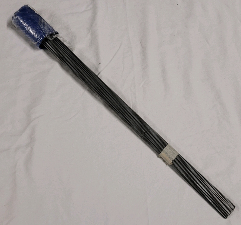 New - 21" Blue Marking Flags , 100 Flags . Measures 21" tall & Flag Measures 3"&times;4"