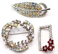 3 Vintage Silver Tone Brooches | Aurora Borealis Leaf + Wreath & Charming Rectangular Frame-Style Brioche with Clear & Garnet-Colored Stones | Largest