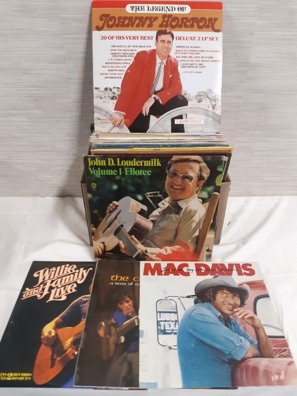 40+ Country Vinyl Reccords ( Assorted Artists ) Includes Johnny Horton