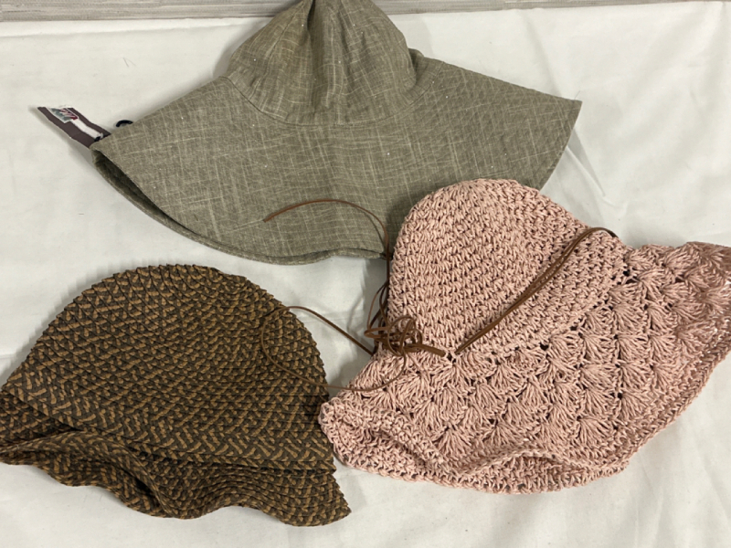 3 Sun Hats Including Baby Gap Small Pink Lily Morgan Paper Straw O/S & Gray With Light Sparkles O/S