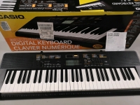 Casio Digital Keyboard CTK-2400 Working NO Power Cord - Requires 6x AA Batteries