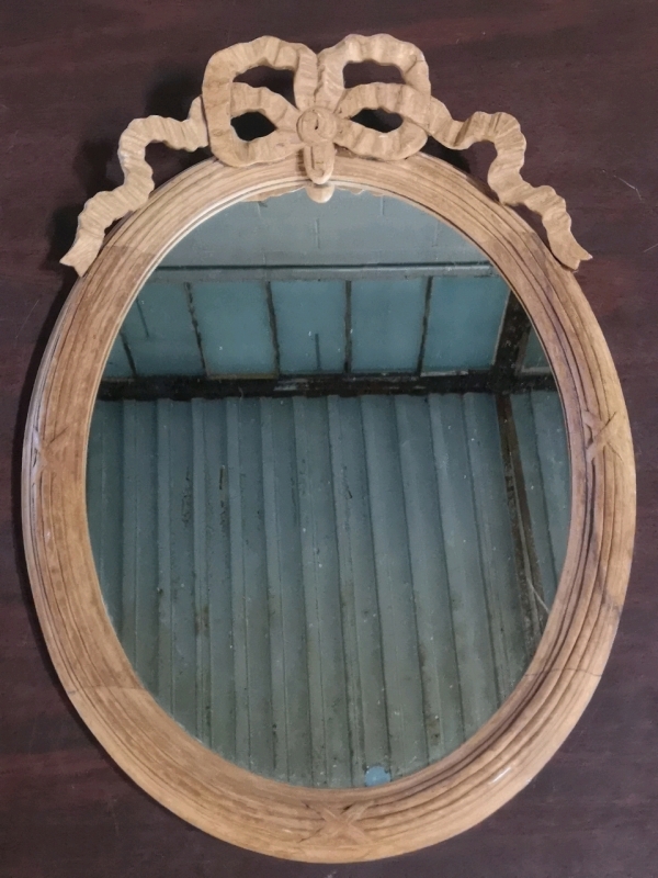 Vintage Wooden Framed Mirror Oval - 14" Wide & 19" Tall