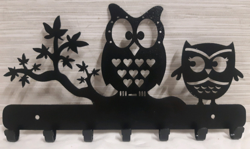 New | Metal 7 Hook Jacket / Sweater Hanger | Owl Design 10.5" Long