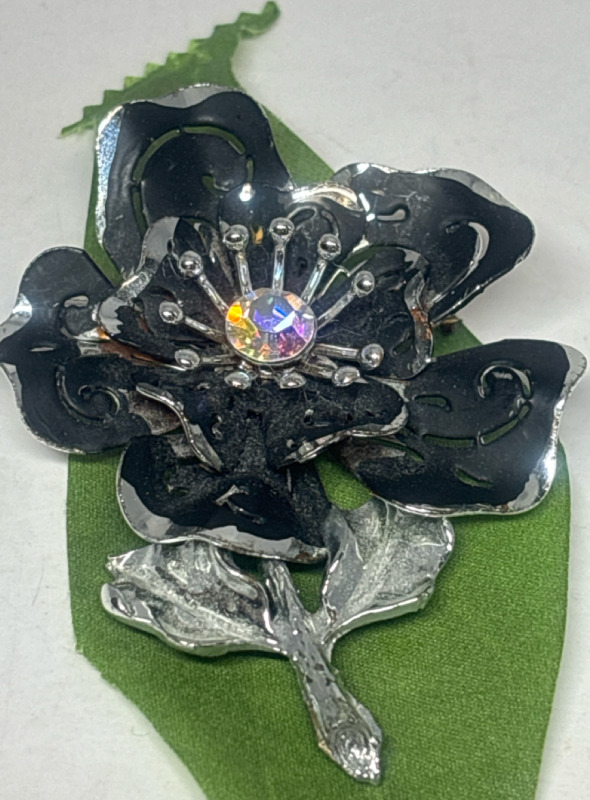 Large Black Emamel Rhinestone Stamen CORO Signed Vintage Brooch