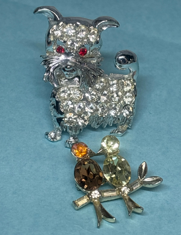 Vintage LISNER Bird Brooch Rhinestone Dog Brooch