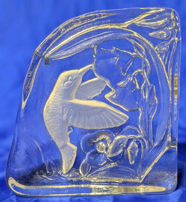 Vintage Frosted & Clear Glass Recessed Feeding Hummingbird Paperweight | 5" x 1" x 5.5" Tall