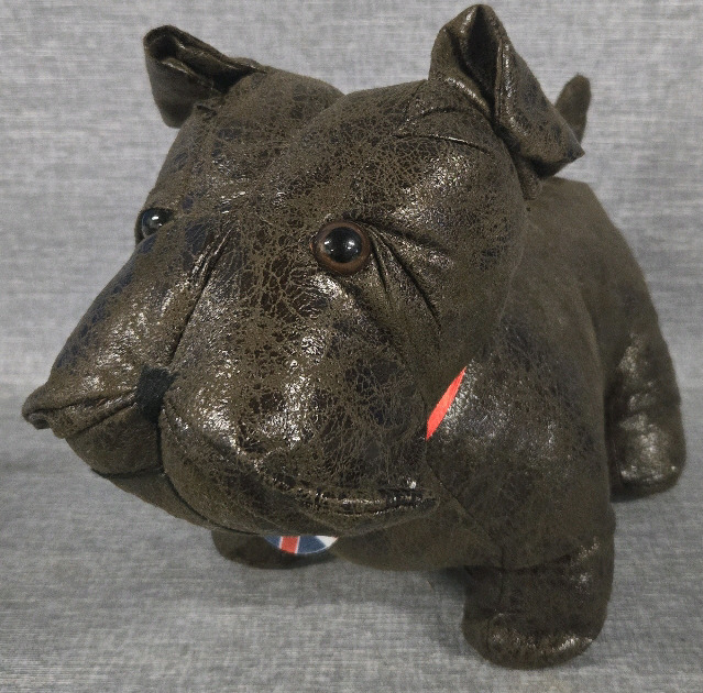 New | Sleeping Partners 50% Sand Stuffed English Bulldog * Heavy * ( 6.5" x 12" x 10" )