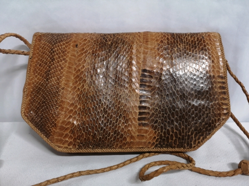 Alligator/Crocodile Skin Purse