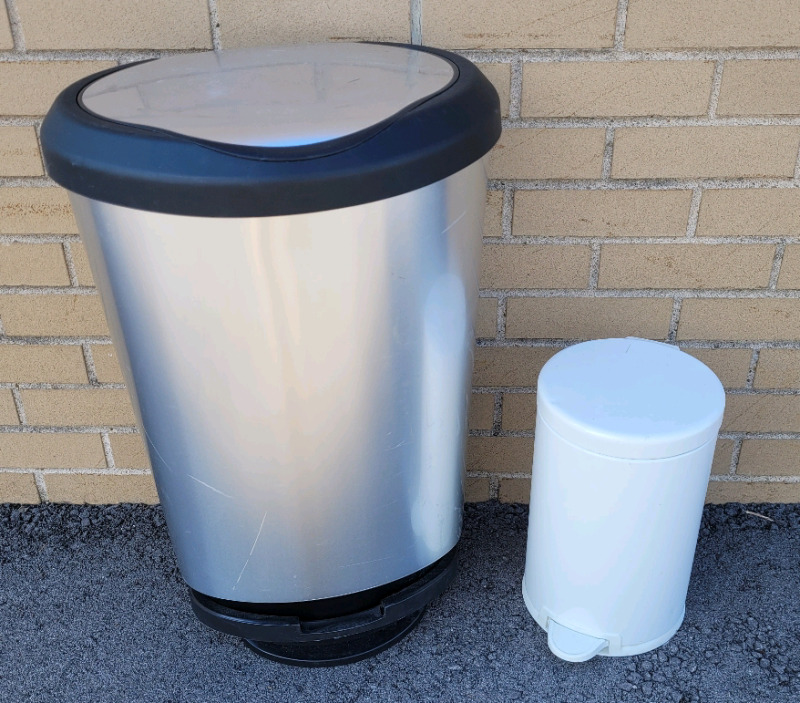 Kitchen Trash Bin & Small Office Trash Bin