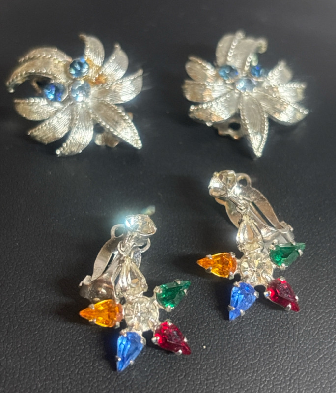 B David Eastern Star Earrings & Silvertone Blue Rhinestone