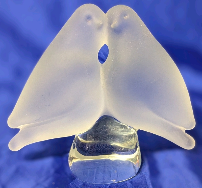 Vintage Unsigned Reijmyre Sweden Frosted & Clear Art Glass Lovebirds / Doves Figurine | 5.75" x 4.75" Tall