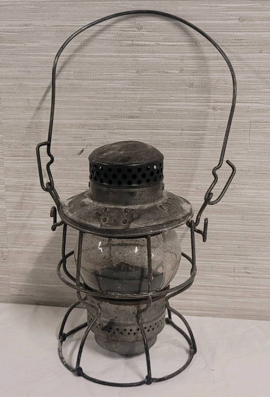 Vintage Hiram L. Piper Co. Adlake Kero 1•53 CNR Railroad Lantern with Original Glass Globe