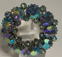 Weiss Unsigned Blue Aurora Borealis Wreath Brooch