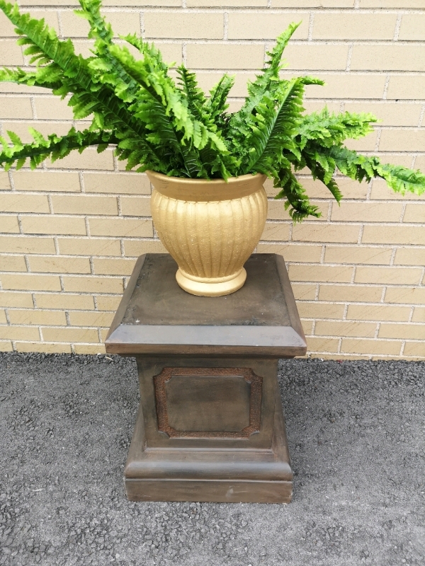 Plant Stand with Planter & Faux Fern