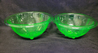 Vintage Hazel Atlas Uranium Glass Mixing Bowl 2pc Set . No chips or cracks