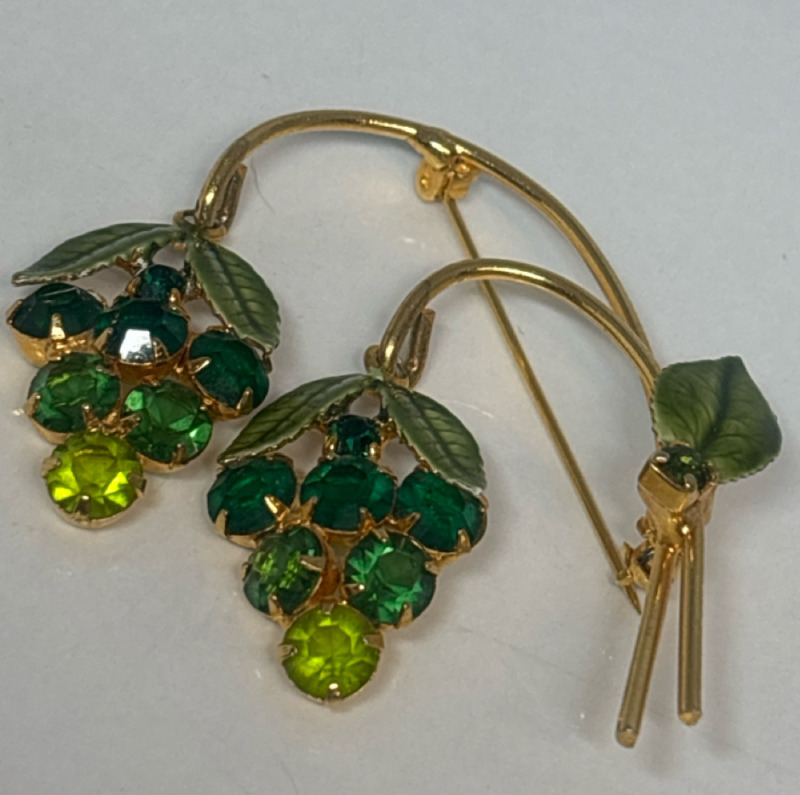 Green Enamel Emerald & Peridot Rhinestone Cluster Articulated Brooch