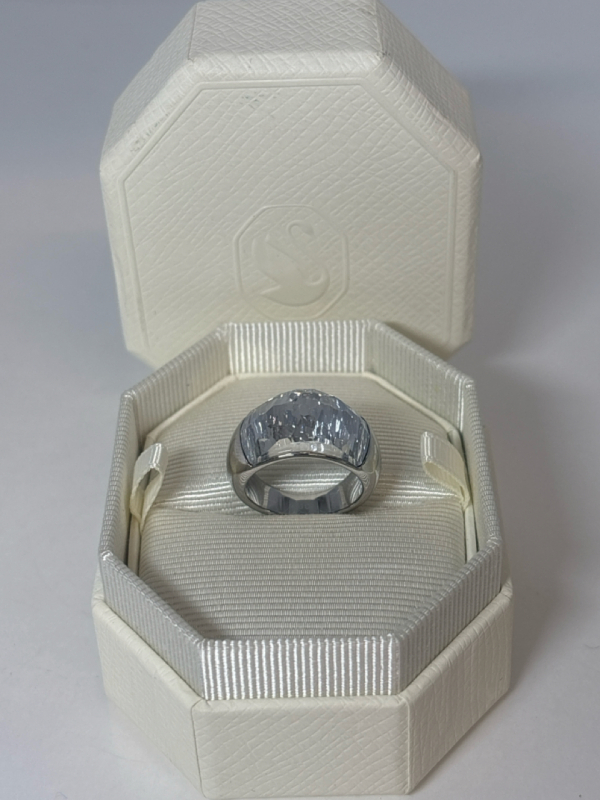 Swarovski Nirvana Crystal Statement Ring Swan Logo Boxed