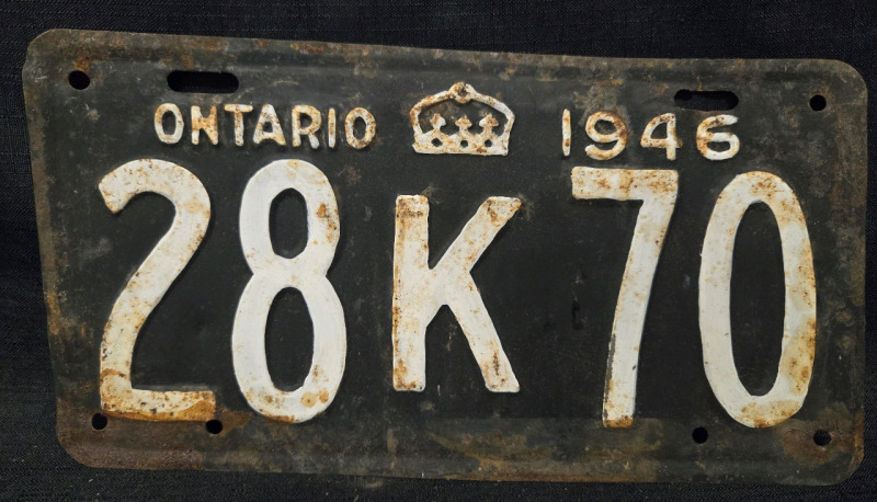 Vintage 1946 Ontario License Plate | # 28k70 ( 12" x 6" )