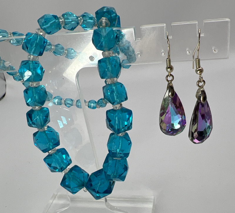 Magical Cut Crystal 925 Drop Earrings Blue faceted 28 inch Bead
